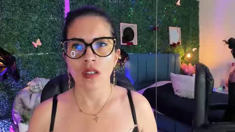 Lina  online show from 01.08.26