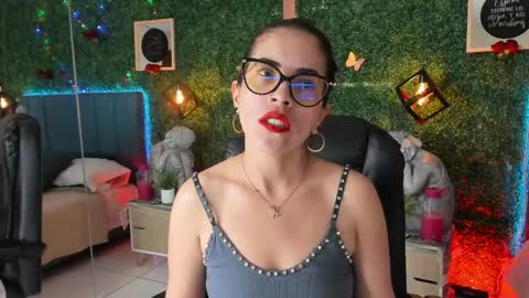 Lina  online show from 05.15.26