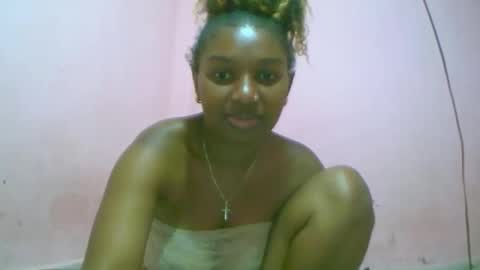 linah1123 online show from 10.21.25