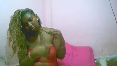 linah1123 online show from 11.27.25