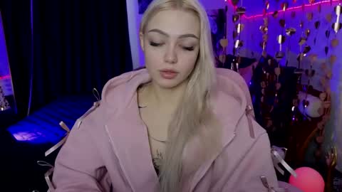 I am Lina online show from 03.23.26