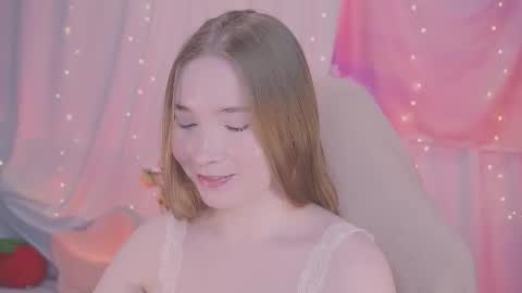 Lina online show from 12.19.25