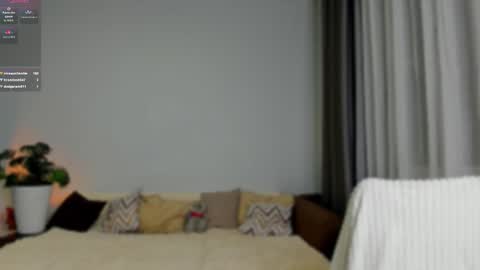 Snapshot of linamelton chatting on 11.05.25 Nita online show from 11.05.25