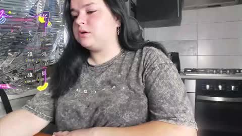 Snapshot of linasexy777 chatting on 09.15.25 Lina online show from 09.15.25