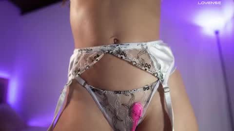 Lincy Rios  online show from 04.18.26