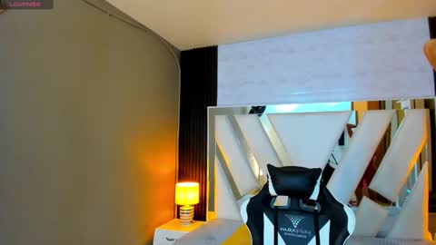  Linda  online show from 09.28.25