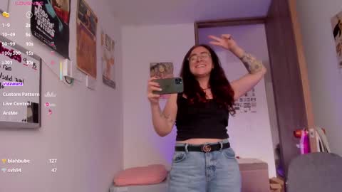 Giggles  online show from 03.10.26