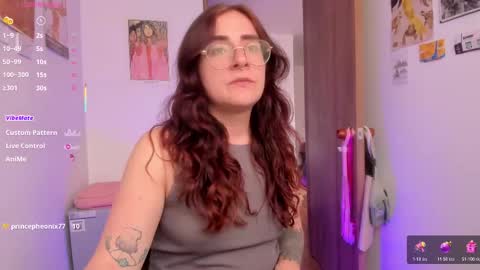 Giggles  online show from 03.11.26