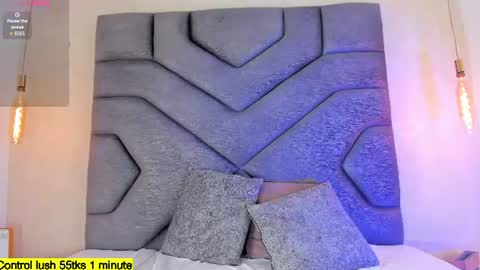 Linda Saenz online show from 07.06.26