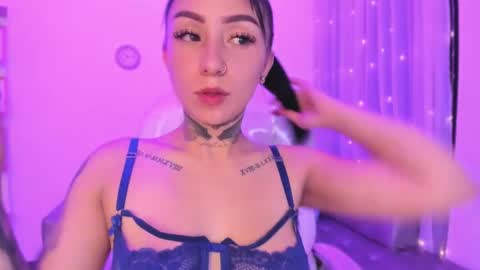 Snapshot of lindaa_miller chatting on 01.02.25 linda miller online show from 01.02.25