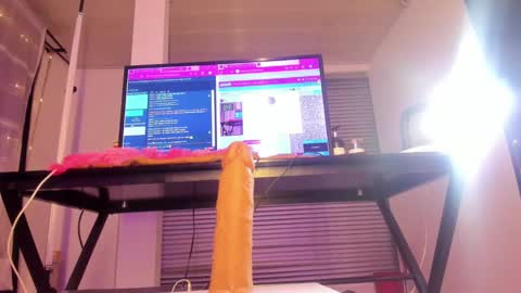 Snapshot of lindaa_miller chatting on 03.04.25 linda miller online show from 03.04.25