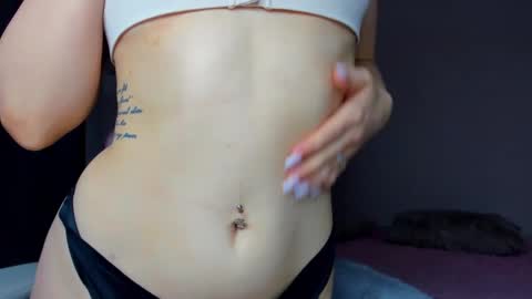 linda Mon Tue Thu Fri Sun Sa GMT 3 1000pm - 1700pm  online show from 01.07.25