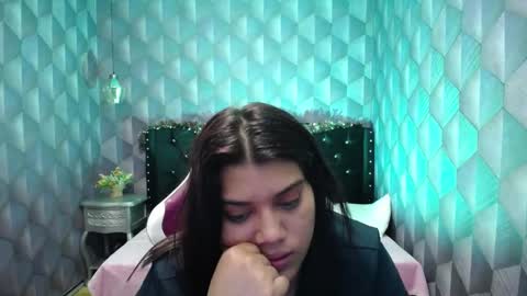    online show from 01.05.25