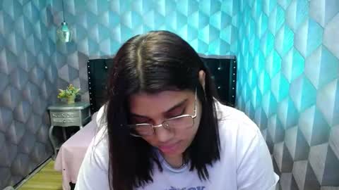    online show from 01.09.25