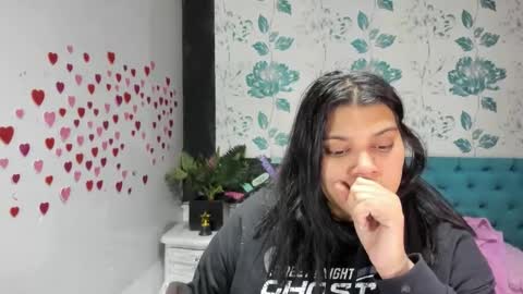    online show from 03.12.25