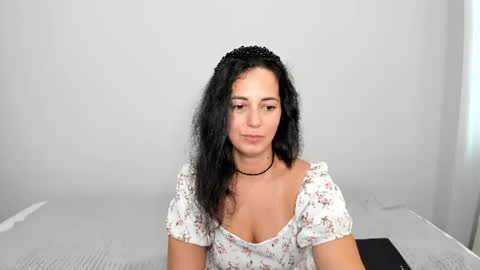 Snapshot of lindainsatiable chatting on 06.14.26 Linda online show from 06.14.26