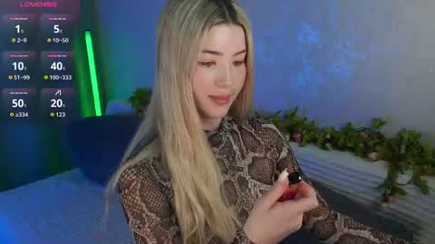 Linda online show from 08.08.26