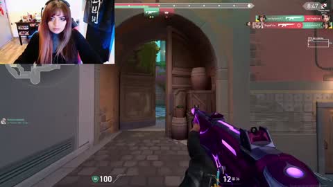 Snapshot of linddamortt chatting on 02.08.25 CatalinaANIDEA online show from 02.08.25