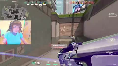 Snapshot of linddamortt chatting on 02.28.25 CatalinaANIDEA online show from 02.28.25