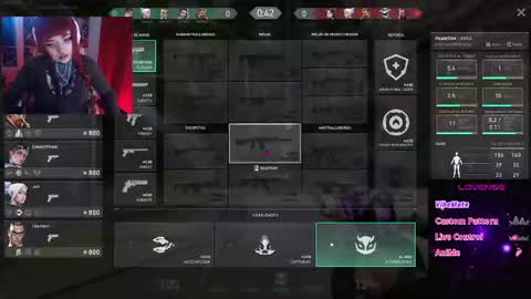 Snapshot of linddamortt chatting on 11.24.25 CatalinaANIDEA online show from 11.24.25