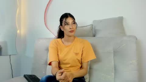 Snapshot of lindseycarter_ chatting on 06.20.26 lindsey online show from 06.20.26