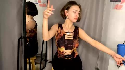 Kate online show from 11.24.25