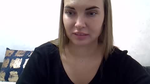 Anna online show from 03.04.25