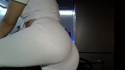 Anna online show from 11.11.25