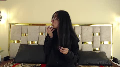 Snapshot of ling_ling24 chatting on 01.28.25 ling ling24 online show from 01.28.25