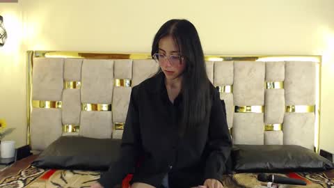 Snapshot of ling_ling24 chatting on 01.28.25 ling ling24 online show from 01.28.25