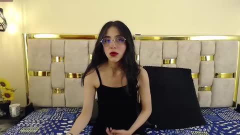 Snapshot of ling_ling24 chatting on 02.11.25 ling ling24 online show from 02.11.25