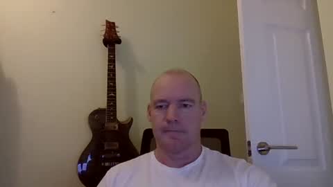 Snapshot of lingerielover234 chatting on 01.01.25 lingerielover234 online show from 01.01.25