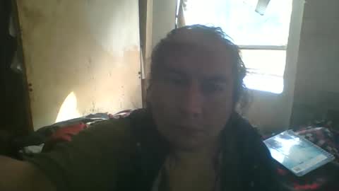 Snapshot of linseyyy chatting on 11.29.25 belledelfyyy online show from 11.29.25