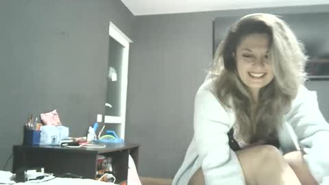 lionessmom online show from 03.02.26