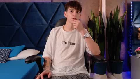 LION FOSTER online show from 10.22.25