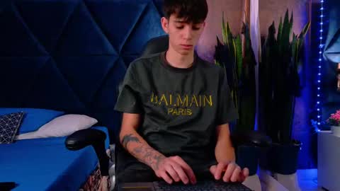 LION FOSTER online show from 10.23.25