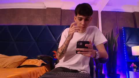 LION FOSTER online show from 12.03.25