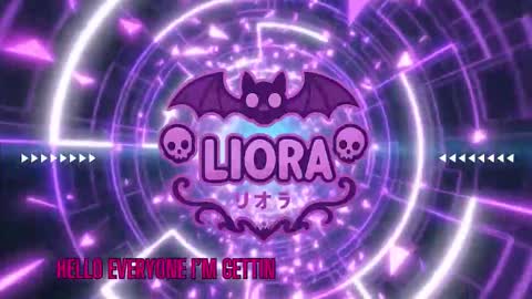 Snapshot of liorasublime chatting on 11.04.25 im Liora uwu online show from 11.04.25