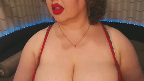 LIpsAddiction online show from 02.21.25