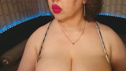 LIpsAddiction online show from 10.22.25