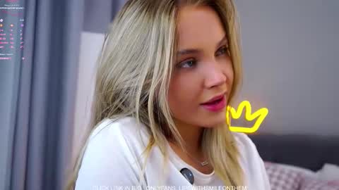 Amelia online show from 11.25.25