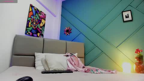 Snapshot of lirioswiitt_ chatting on 12.12.24 lirius online show from 12.12.24