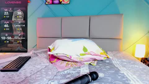 Snapshot of lirioswiitt_ chatting on 02.03.25 lirius online show from 02.03.25