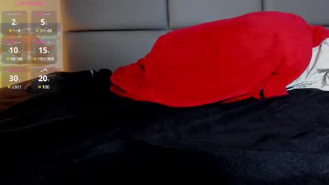 Snapshot of lirioswiitt_ chatting on 02.13.25 lirius online show from 02.13.25