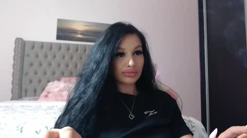 Lisa online show from 12.14.25