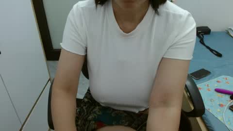 Snapshot of lisa_1011 chatting on 07.14.26 lisa_1011 online show from 07.14.26