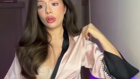 Snapshot of lisa_graham chatting on 02.11.26 lisa_graham online show from 02.11.26