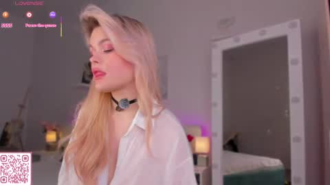 Lisa online show from 04.06.26