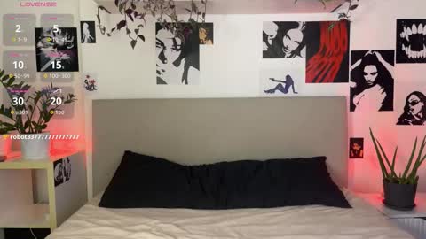 lisa_moons online show from 11.03.25