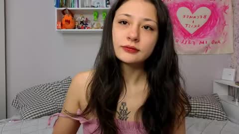 Snapshot of lisa_mzemta chatting on 05.11.26 Lisa online show from 05.11.26